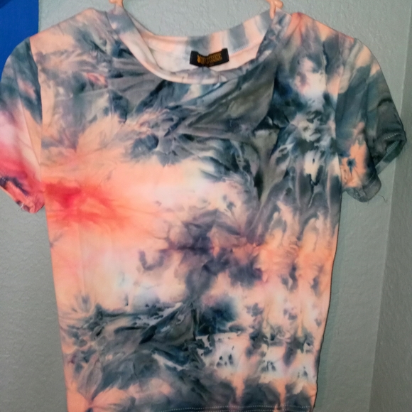 Shorts - Picture 2 of 8